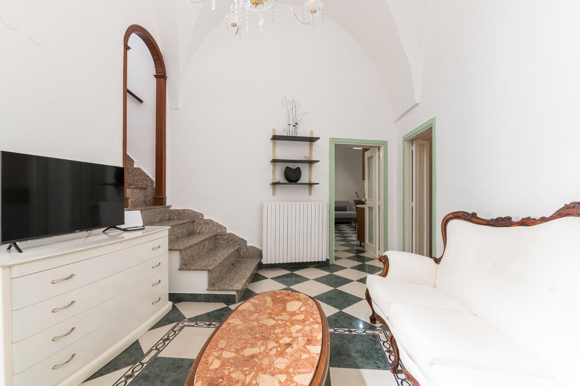 Le Bianche Suites オストゥーニ エクステリア 写真