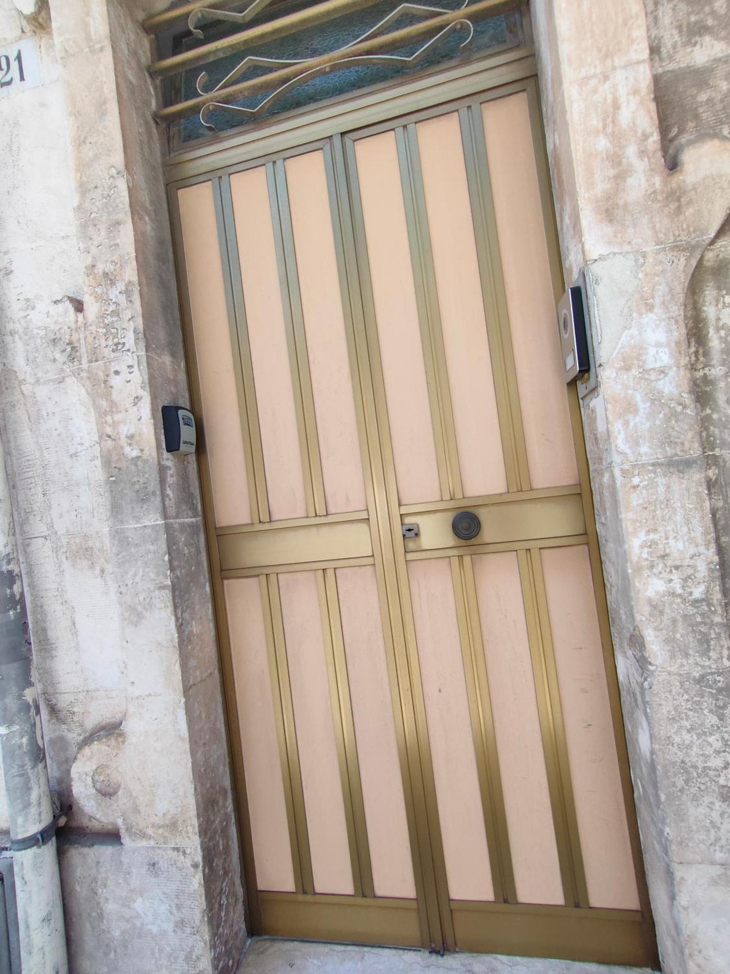 Le Bianche Suites オストゥーニ 部屋 写真