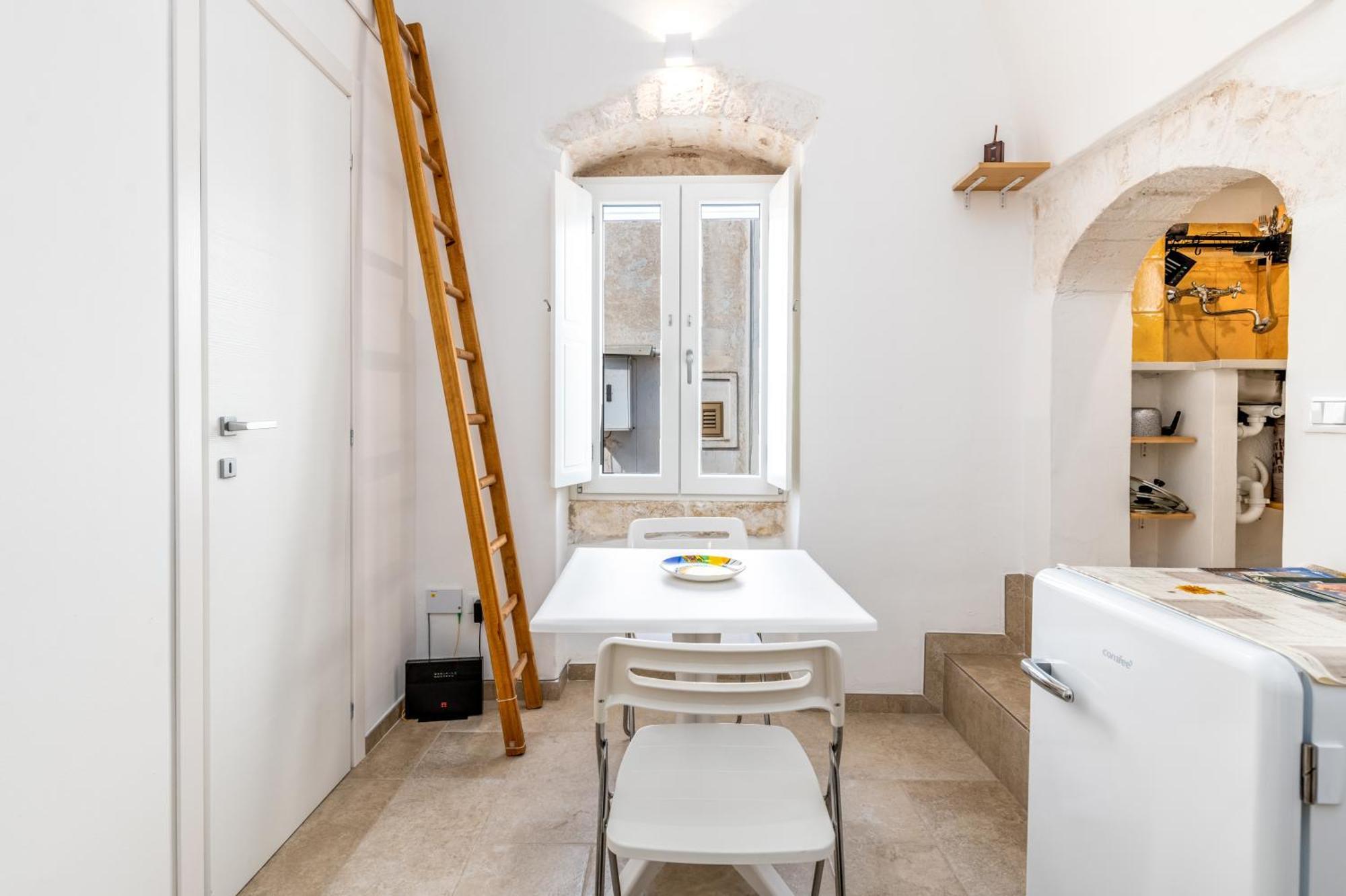 Le Bianche Suites オストゥーニ エクステリア 写真